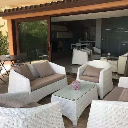 La Terrazza Sul Mare Porto Luna 2